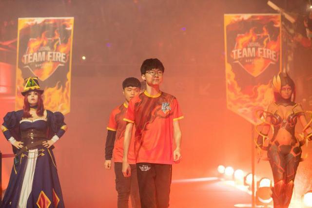 融入示例 融入示例