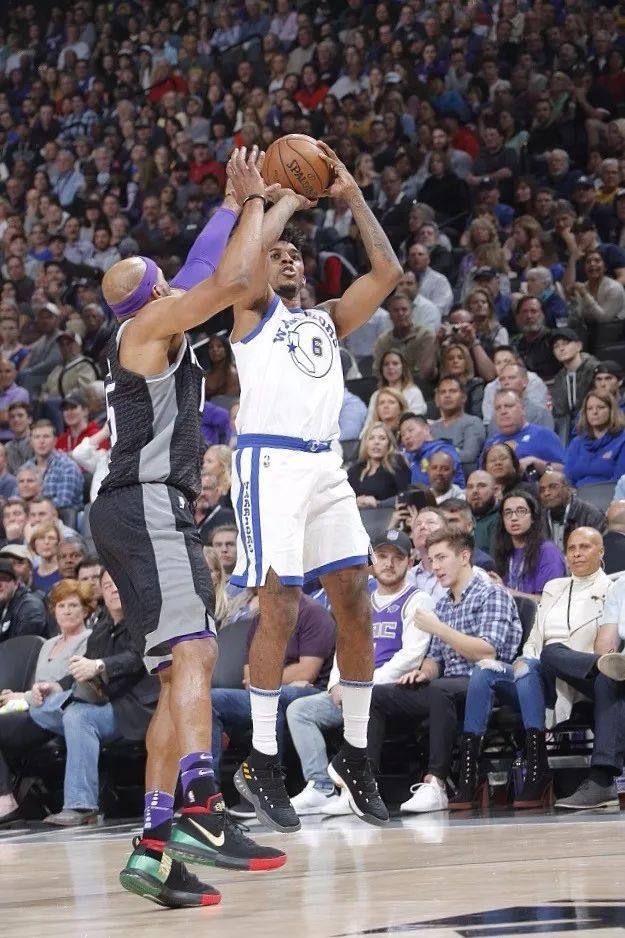 再辅以外线 再辅以外线