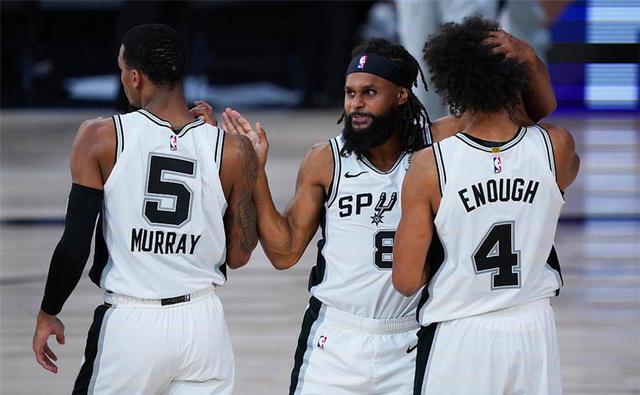 沟通混乱 沟通混乱