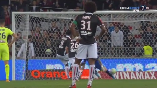 球多指向门 球多指向门